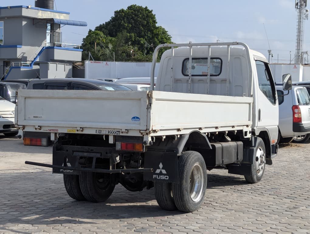 Truck image 7