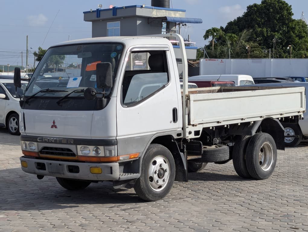 Truck image 4
