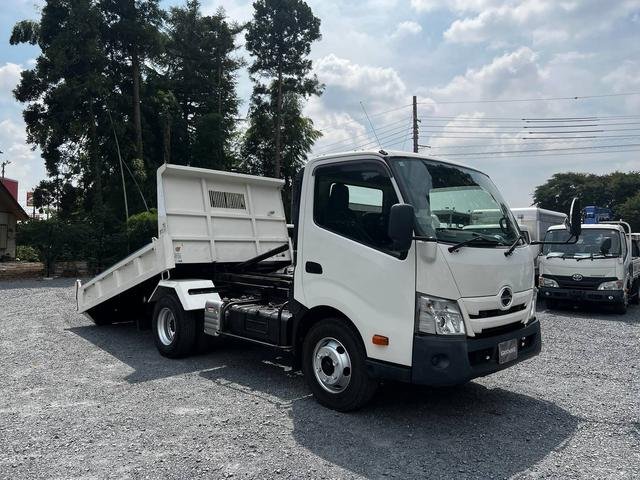 Truck image 4