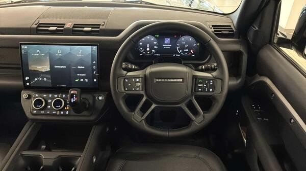 2026 Land Rover Defender