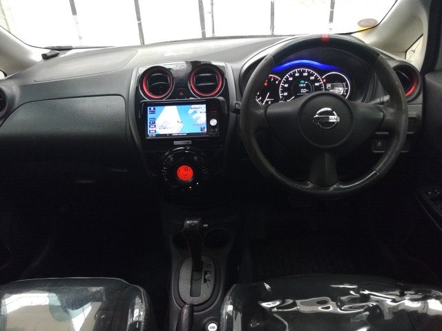 2016 Nissan NOTE