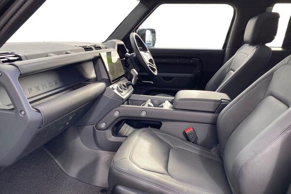 2026 Land Rover Defender
