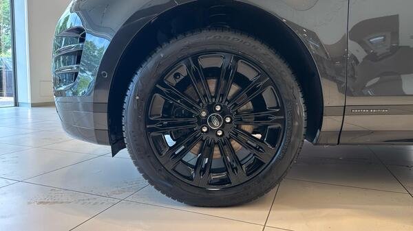 2026 Land Rover Range Rover Evoque