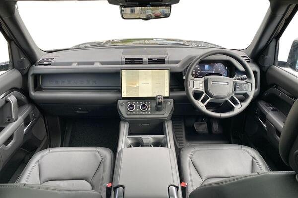 2026 Land Rover Defender