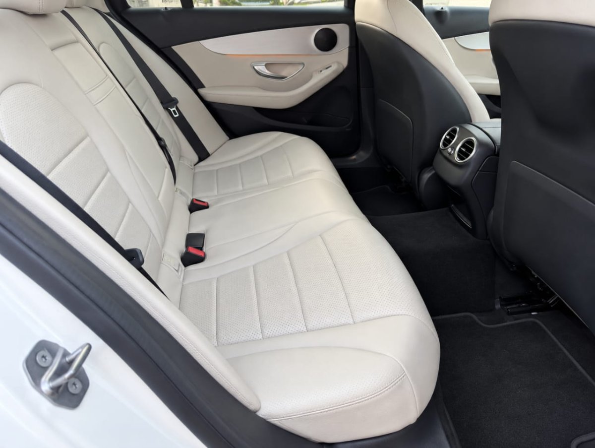 2016 Mercedes-Benz C-Class