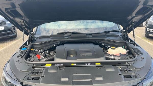 2026 Land Rover Range Rover Sport