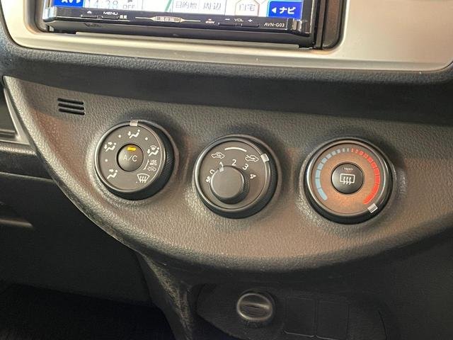 2015 Toyota Vitz