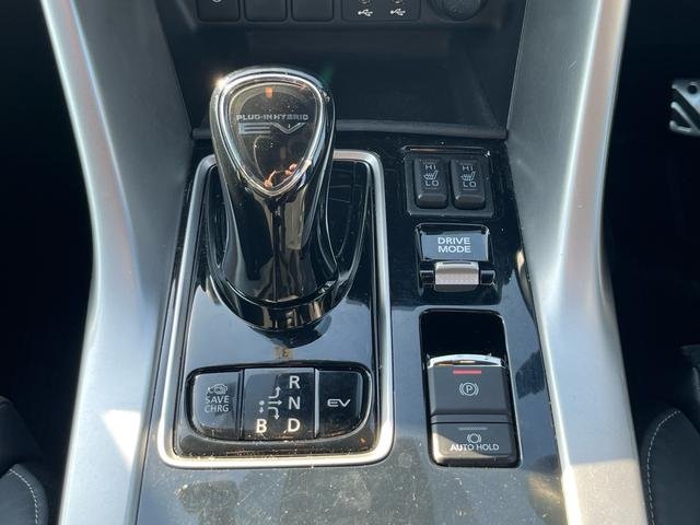 2021 Mitsubishi ECLIPSE CROSS PHEV