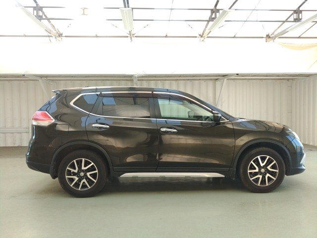 2015 Nissan X-Trail