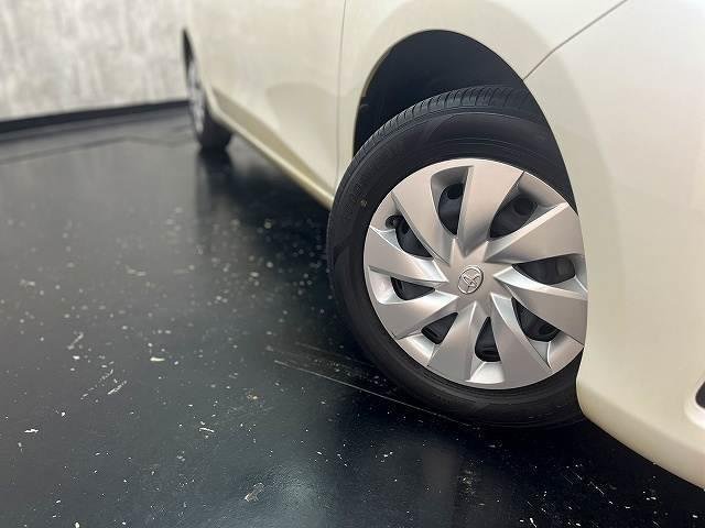 2017 Toyota Vitz