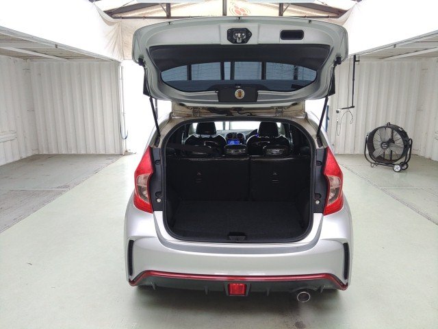 2016 Nissan NOTE