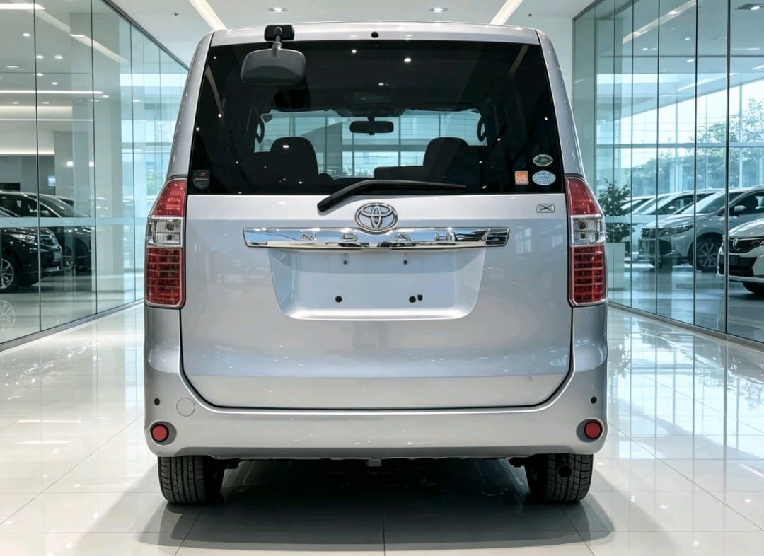2008 Toyota Noah