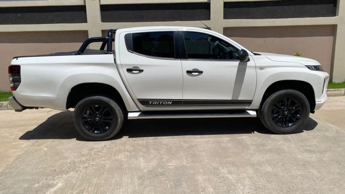 2022 Mitsubishi TOWN BOX