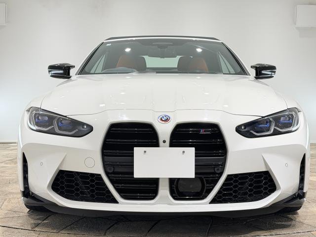 2023 BMW M4 Petrol