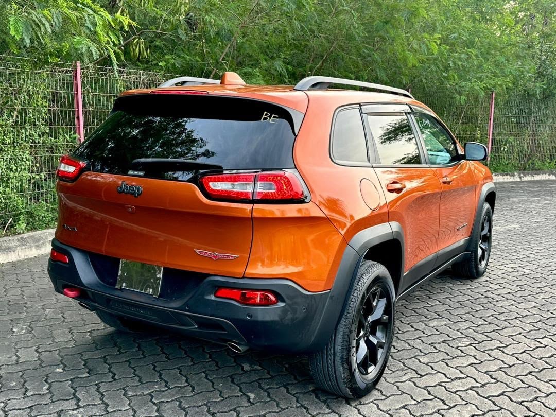 2016 Jeep Cherokee