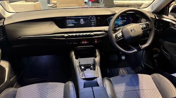 2026 DS Automobiles DS 4