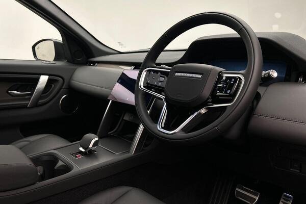 2026 Land Rover Discovery Sport