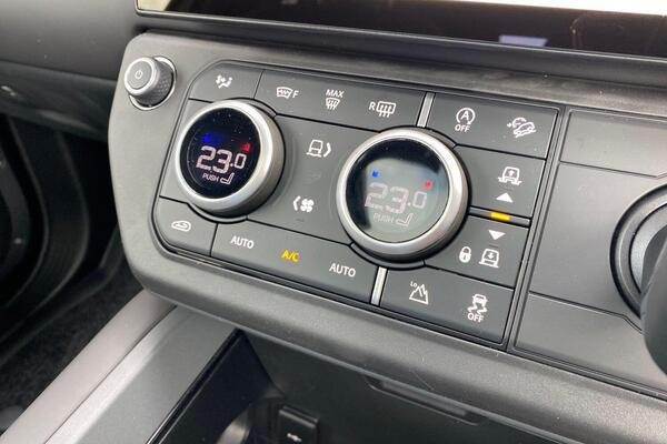 2026 Land Rover Defender