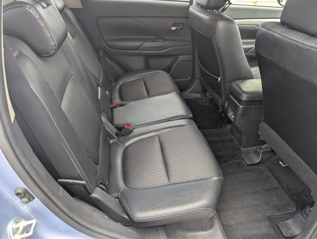 2014 Mitsubishi Outlander PHEV