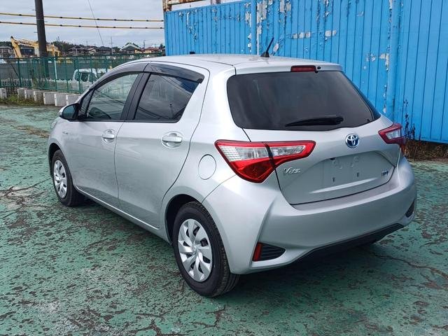 2018 Toyota Vitz