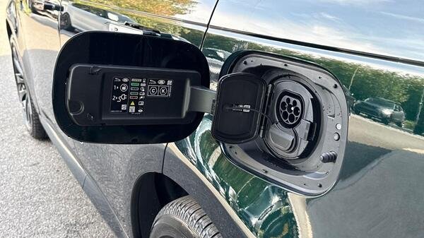 2026 Land Rover Range Rover Sport
