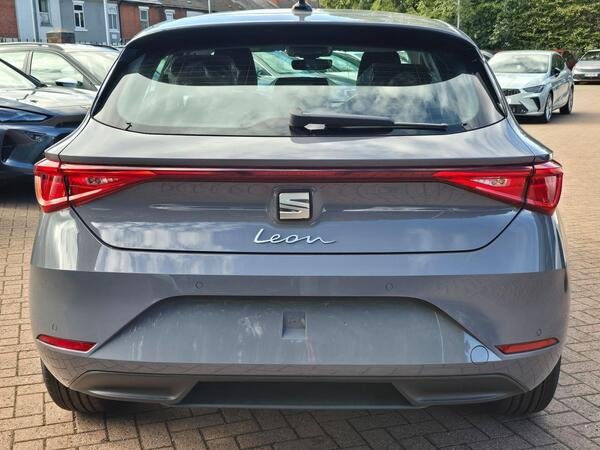 2026 SEAT Leon