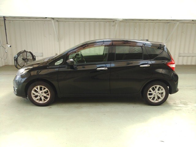2017 Nissan NOTE