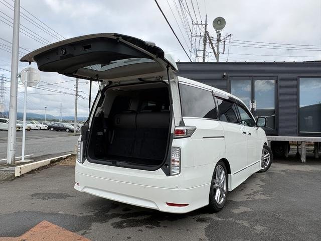 2010 Nissan ELGRAND