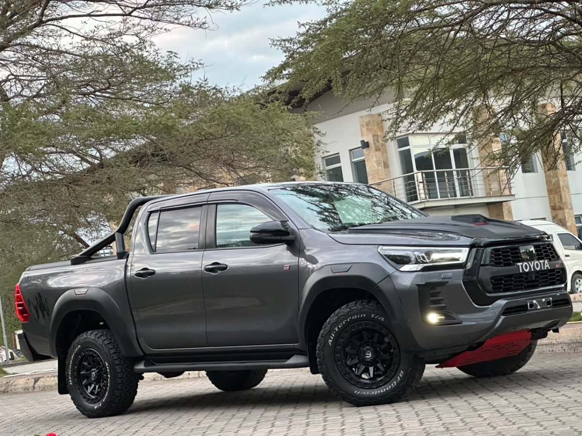 2023 Toyota Hilux