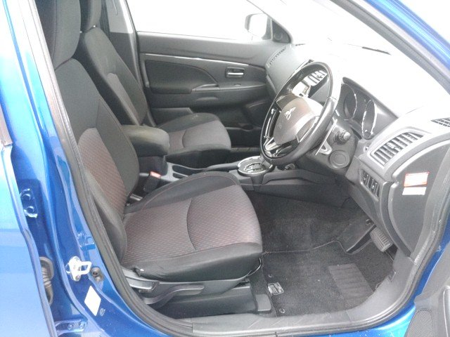 2017 Mitsubishi RVR