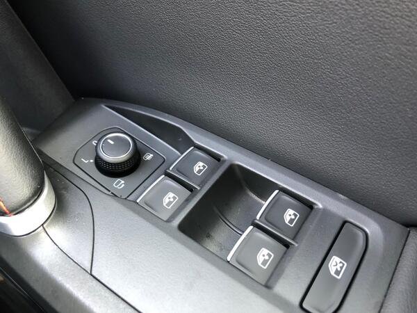 2026 SEAT Leon