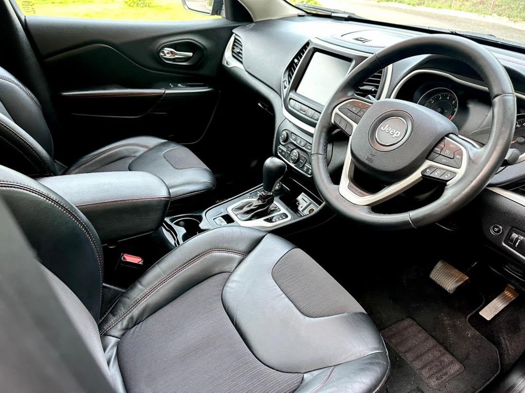 2016 Jeep Cherokee