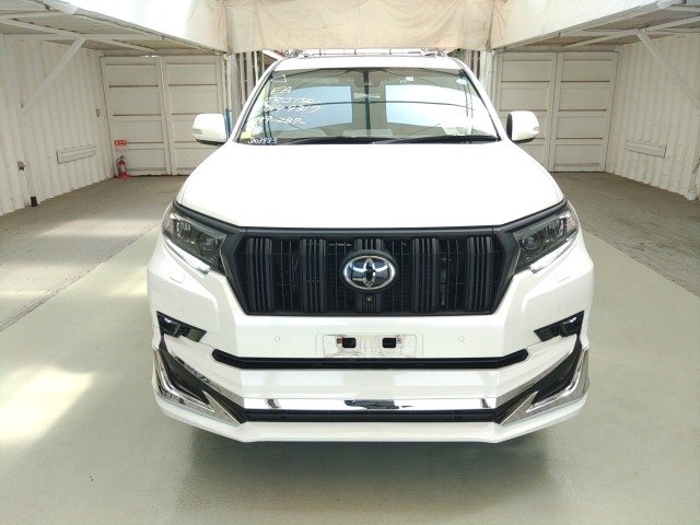 2022 Toyota LAND CRUISER PRADO Petrol
