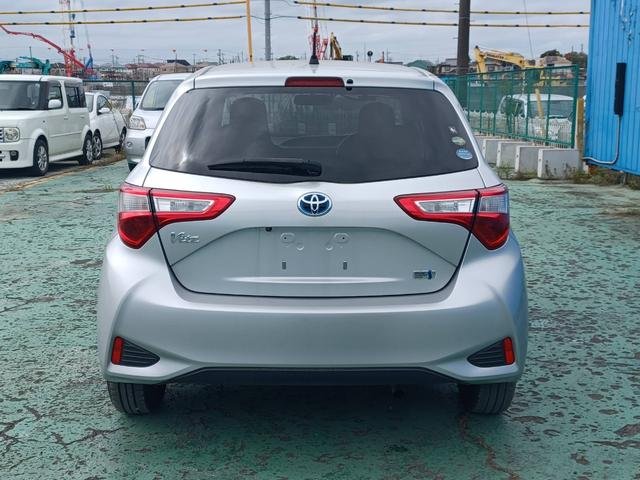 2018 Toyota Vitz