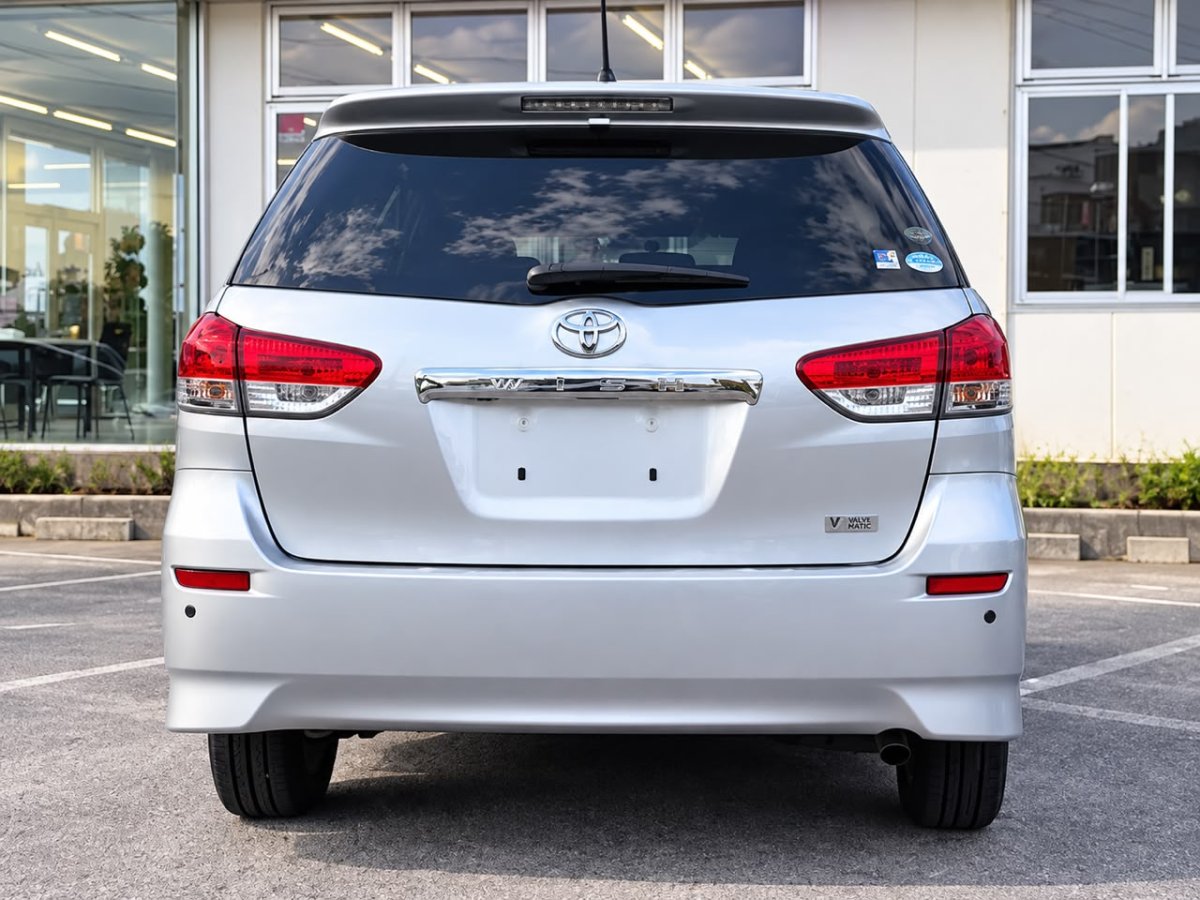 2011 Toyota WISH