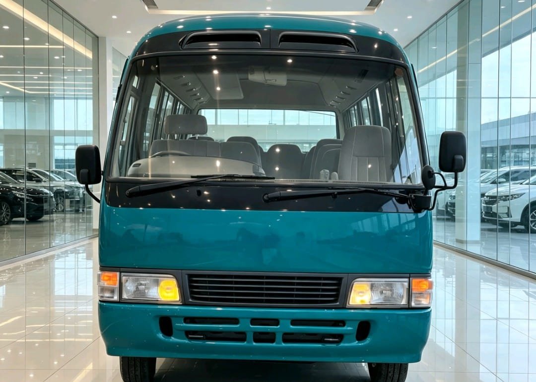 2003 Toyota COASTER