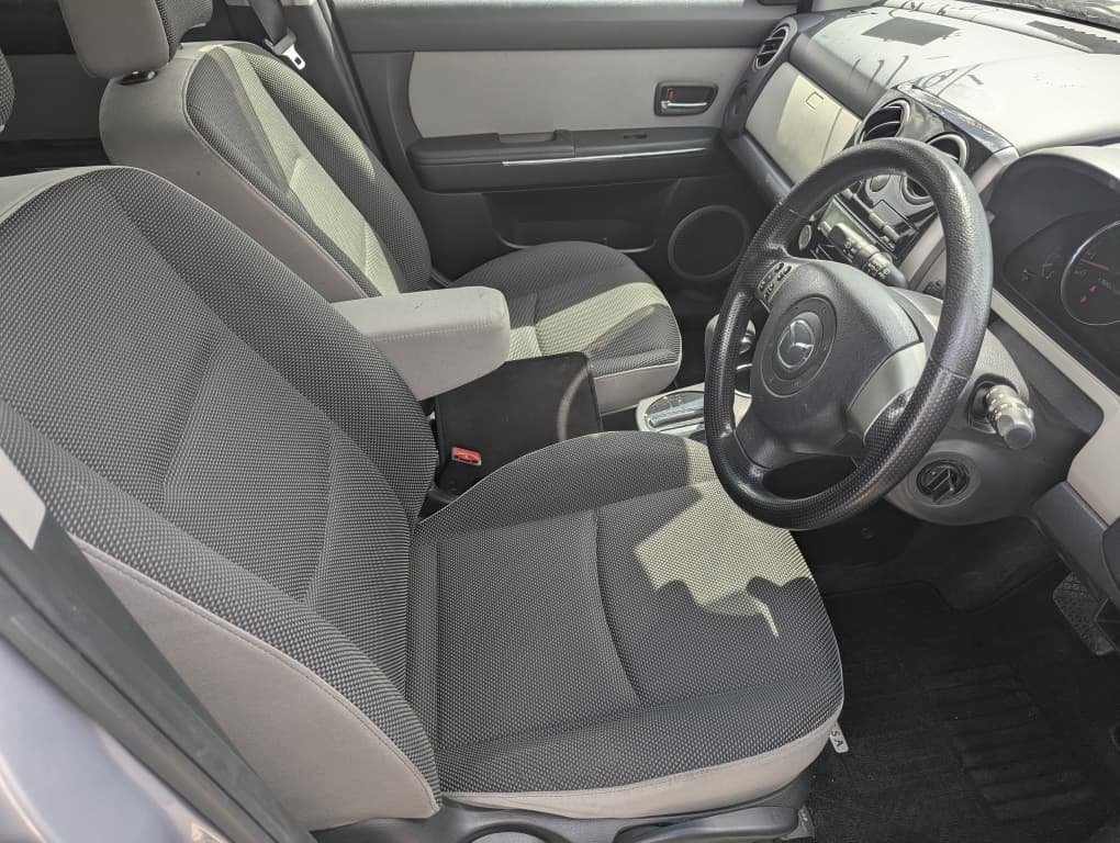 2007 Mazda Verisa