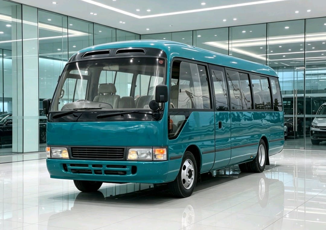 2003 Toyota COASTER