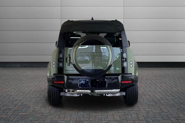 2026 Land Rover Defender