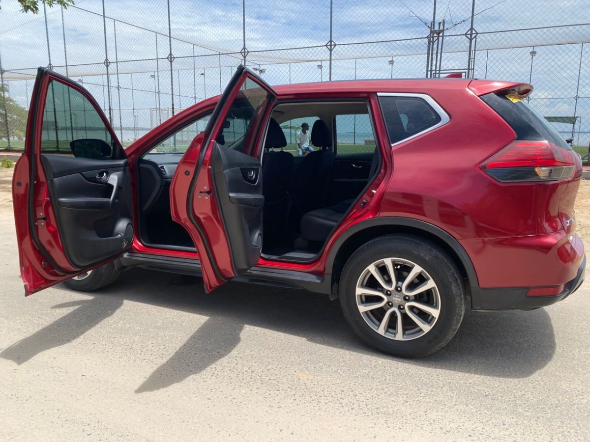 2020 Nissan X-Trail
