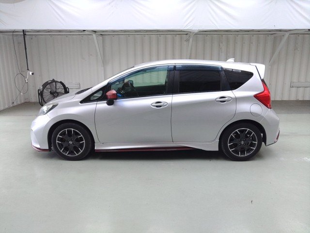 2016 Nissan NOTE