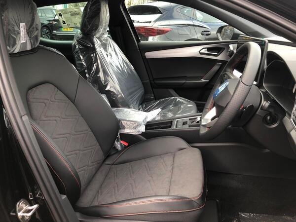 2026 SEAT Leon