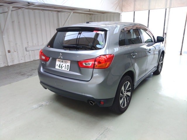 2014 Mitsubishi RVR