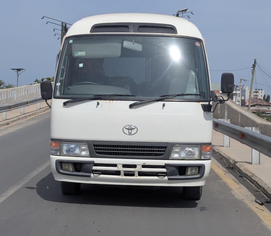 2005 Toyota COASTER Diesel