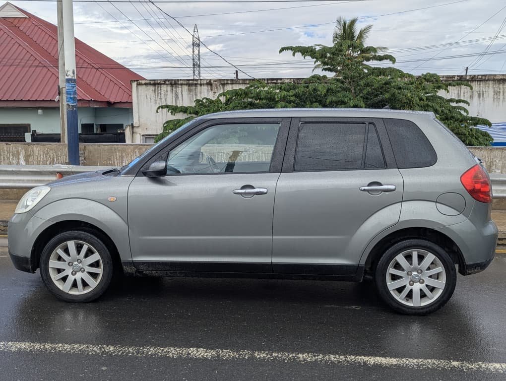 2008 Mazda Verisa