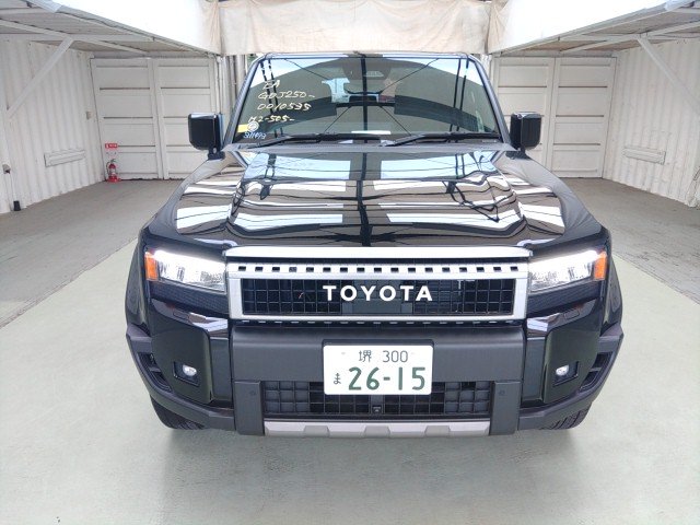 2025 Toyota LAND CRUISER 250