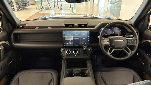 2026 Land Rover Defender