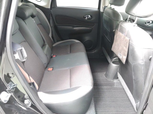 2017 Nissan NOTE