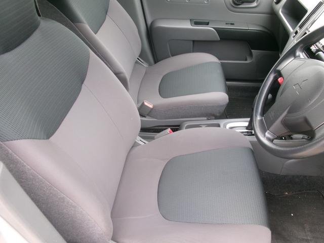 2016 Mitsubishi LANCER CARGO