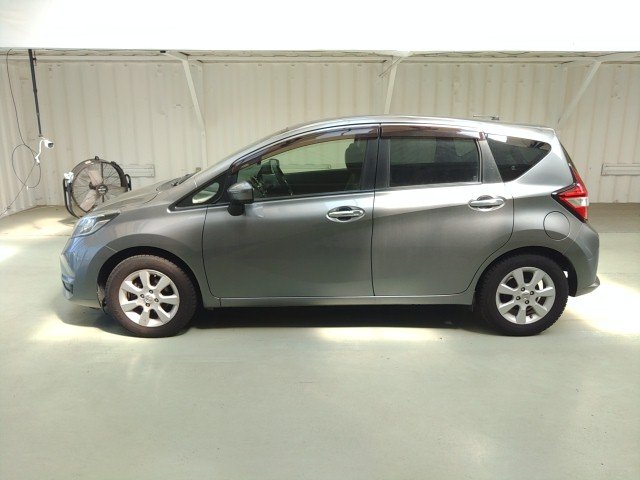 2017 Nissan NOTE